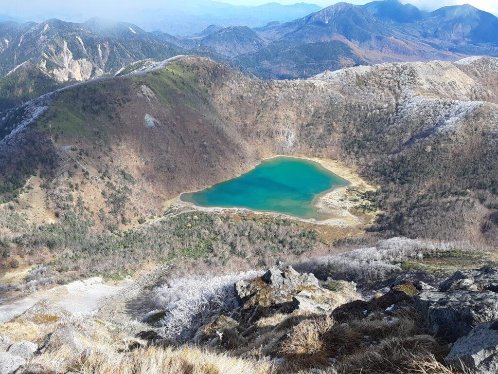 休憩場所から五色沼