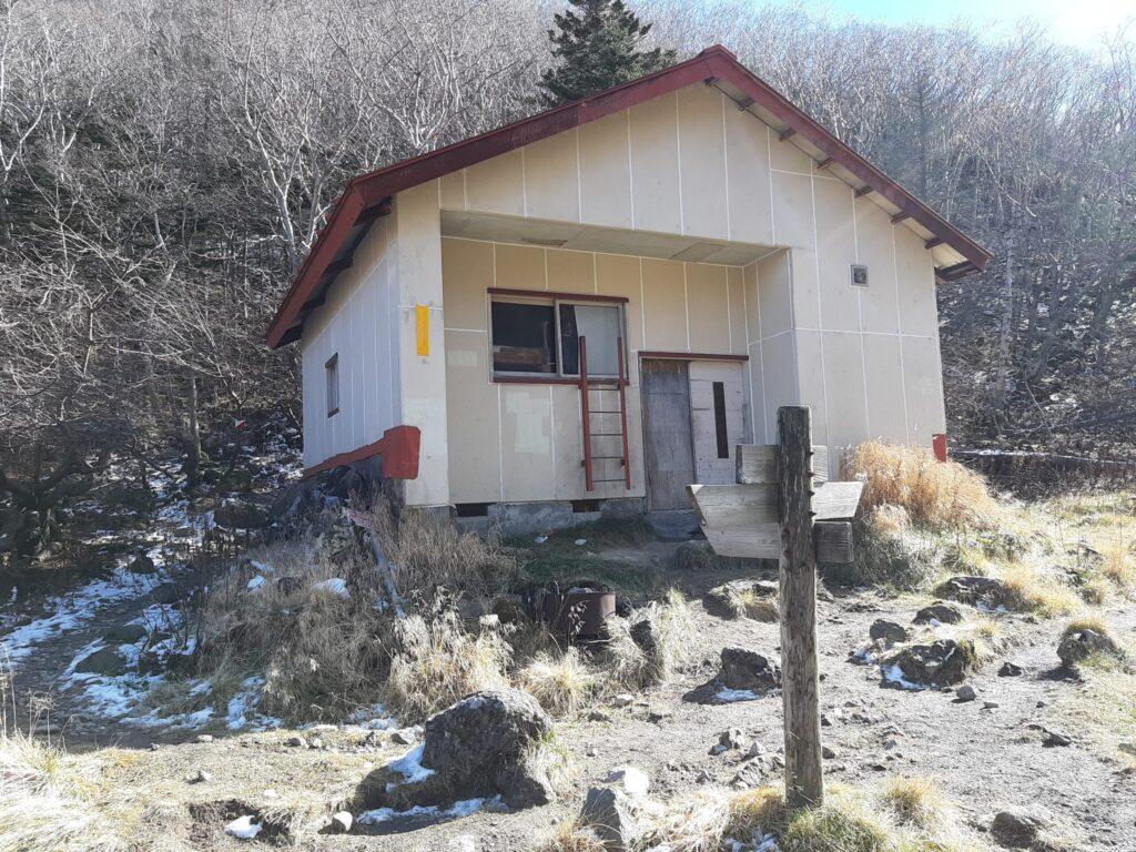 避難小屋