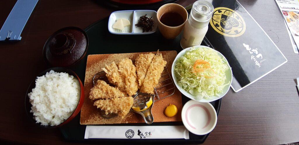 白いとんかつ(ヒレカツ)うまい!
